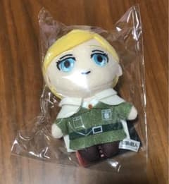 進撃の巨人 ぬいぐるみキーホルダー マスコット ヒストリア クリスタ