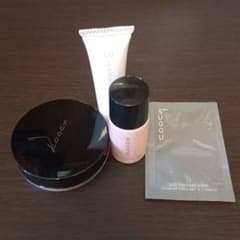 SUQQU スック まとめ売り 洗顔料 化粧下地 日焼け止め フェイスパウダーのサムネイル
