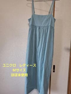 水色キャミソールワンピース Mサイズ(ユニクロ)のサムネイル
