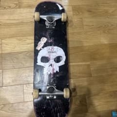 ZERO スカルデザイン スケートボード ZERO スケートボード スカルデザイン 8インチです。 - メルカリ