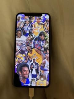 iPhone Xs Silver 256 GB SIMフリーのサムネイル