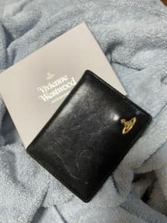 vivienne westwood 定期入れのサムネイル