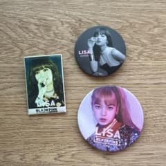 LISA BLACKPINK 缶バッジ 3点セット - メルカリ
