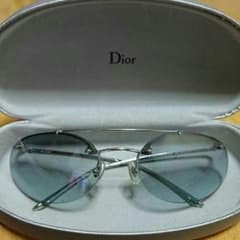 パンダダ様専用【訳あり】Diorサングラス☆のサムネイル