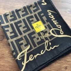 FENDI ズッカ柄 ハンカチーフ ハンカチ シルク混 大判 高級 - メルカリ