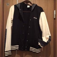 アディダス パーカーのサムネイル