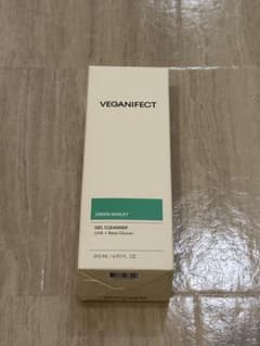 VEGANIFECT GREEN BARLEY GEL CLEANSERのサムネイル