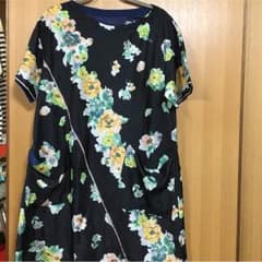 ★hanako★様専用です。アズノウアズドゥバズのワンピースのサムネイル