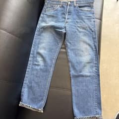 断*す様 極上　60s levi's 501 BIGE デカ文字　ゴールデンサイ 極上 60s levi's 501 BIGE デカ文字 ゴールデンサイ - メルカリ