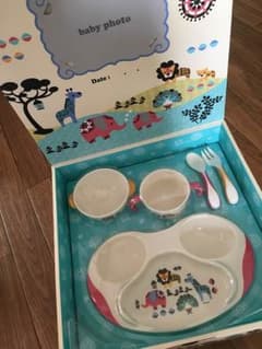 新品未使用✩ベビー食器セットのサムネイル