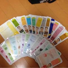 値下げしました！フェイスパック 25枚セットのサムネイル