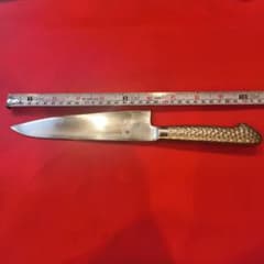 TAKAYUKI 牛刀 180mm 槌目模様ステンレスモナカ包丁 TAKAYUKI 牛刀 180mm 槌目模様ステンレスモナカ包丁 - メルカリ