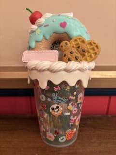 パフェカップ ディズニー パルパルーザ ヴァネロペのスウィーツ