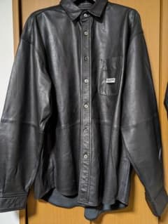 美品！定価49,940円　CAHLUMN　カウラム　レザーシャツ　ラムレザーのサムネイル