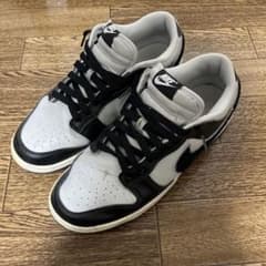 NIKE スニーカー ブラック ホワイトのサムネイル