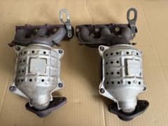 スズキ純正 エキマニ2個セット 85G-C07 85G-C08 各1個 触媒素材 スズキ純正 エキマニ2個セット 85G-C08 85G-C03各1個 触媒 素材 - メルカリ