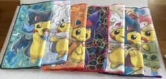 ポケモン　ポケモンセンター　ポンチョを着たピカチュウ　ハンドタオル 2015年 ポケモン ポケモンセンター ポンチョを着たピカチュウ ハンドタオル