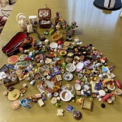 バービー　リカちゃん他おもちゃの小物沢山まとめてのサムネイル