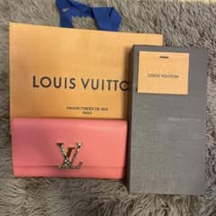 LOUIS VUITTON ピンク 長財布のサムネイル