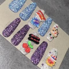 ネイルチップ 青 紫 ギラギラ 派手ネイル 3D パーツ ハンドメイド 完成品のサムネイル
