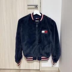 TOMMY JEANS リバーシブル ボアジャケットのサムネイル