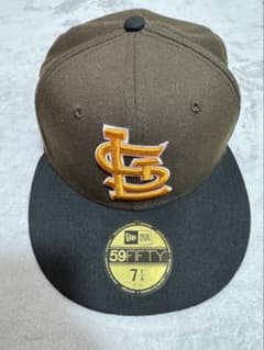【希少カラー】NEW ERA 59FIFTY カージナルス ブラウン 7 1/4のサムネイル