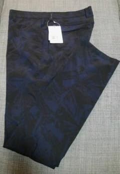 〔定価￥29,400〕LANVIN （新品）メンズゴルフパンツ　ウエスト85のサムネイル