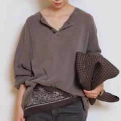 MUSE REMI RELIEF HENLY ロングスリーブ Tシャツ ブラウン