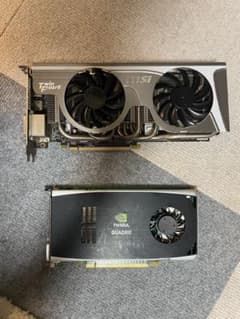 MSI R6870／Quadro FX 1800 2枚セットのサムネイル