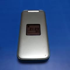 docomo らくらくホン F-02J 本体のみのサムネイル