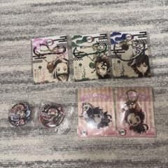 鬼滅の刃 チャームブレスレット アクリルチャーム 缶バッジ まとめ　バラ売り可のサムネイル