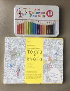 大人の塗り絵と色鉛筆セットのサムネイル