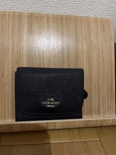coach折りたたみ財布のサムネイル