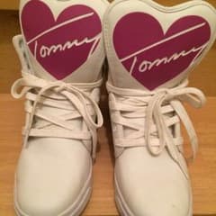 tommy スニーカーのサムネイル