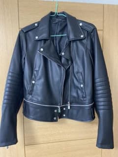 ZARA ライダースジャケットのサムネイル