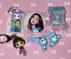 twice ナヨン まとめ売り ナブリー 缶バッジ Together1&2 - メルカリ