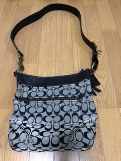 COACH コーチ ショルダーバッグのサムネイル