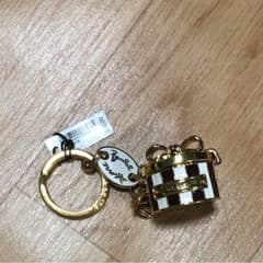 ヘンリベンデルのキーホルダーのサムネイル