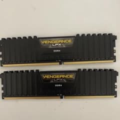 CORSAIR DDR4 メモリ 16GB(8GBx2) - メルカリ