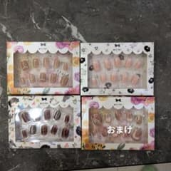 【値下げ】Sサイズ　ノーマル　michi ネイルチップ 3セット おまけ付きのサムネイル