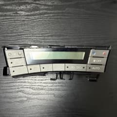 プリウス ZVW30 後期 LED打ち換え済み エアコンパネル - メルカリ