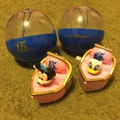 るなきち 様専用 ディズニー カプセルトイ ミニー & デイジー セット売りのサムネイル