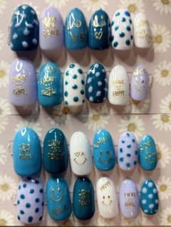 24枚☆LOVE＆SMILE☆ブルー系ネイルチップのサムネイル