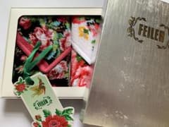 【FEILER】新品未使用　花柄　タオルハンカチ　2枚セット　箱入りのサムネイル