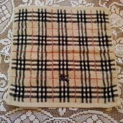 BURBERRY LONDON タオルハンカチ ノバチェックのサムネイル