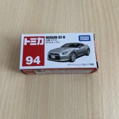 トミカ 94 日産 GT-R ミニカーのサムネイル