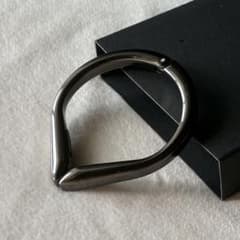 【新品】バッグハンガー フック バック ハンガー カバン掛け ブラックのサムネイル
