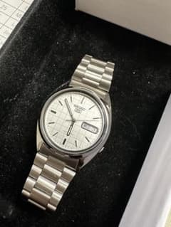 SEIKO5 自動巻き アラビア語カレンダー 美品 箱付き - メルカリ