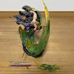 ワンピース フィギュア ゾロ　箱無しのサムネイル