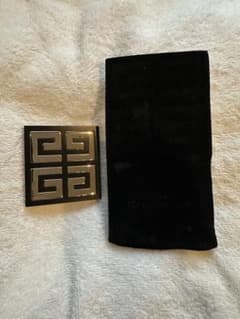 Givenchy 四角形ミラー 専用ポーチ付きのサムネイル
